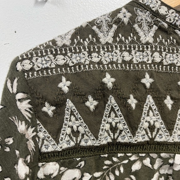 Lucky Brand Ivy Olive Green Silver Peasant Top Blouse Embroidered Women Plus 1X - Picture 10 of 11